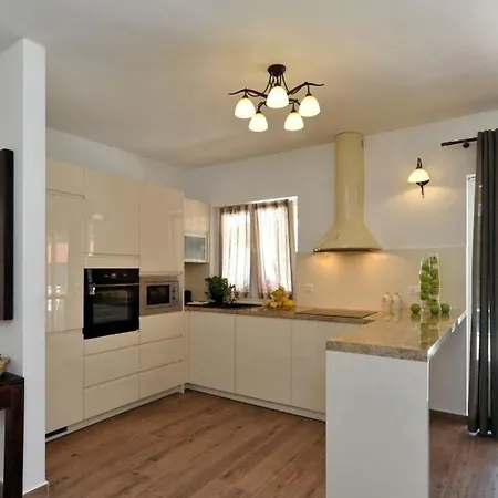 Σπίτι διακοπών Ferienhaus Mit Privatpool Fur 8 Personen Ca 128 Qm In Dubrava Kod Sibenik, Dalmatien Norddalmatien Dubrava (Sibenik-Knin)