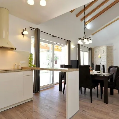 Σπίτι διακοπών Ferienhaus Mit Privatpool Fur 8 Personen Ca 128 Qm In Dubrava Kod Sibenik, Dalmatien Norddalmatien *