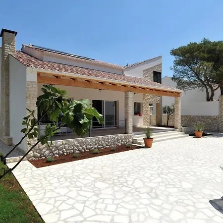 Ferienhaus Mit Privatpool Fur 8 Personen Ca 128 Qm In Dubrava Kod Sibenik, Dalmatien Norddalmatien Σπίτι διακοπών